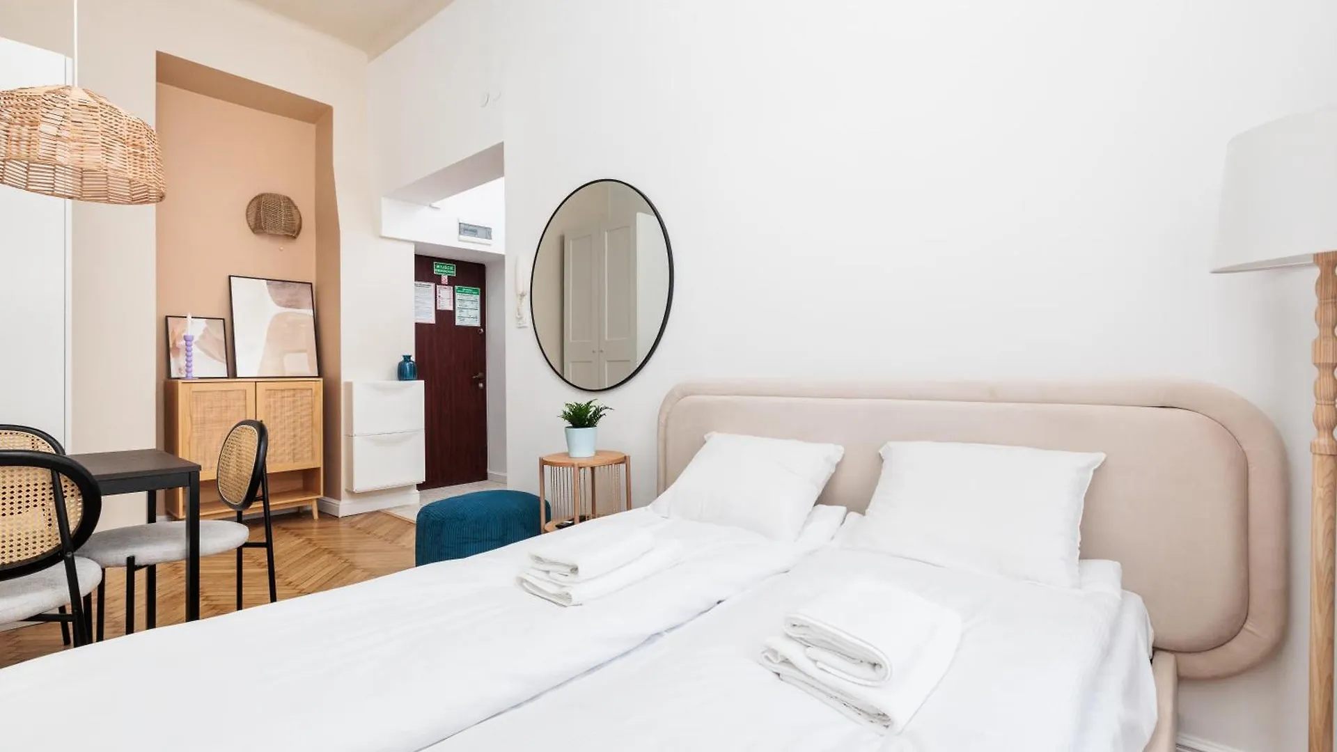 Apartment Comfort Central Studio - By Upstairs Krakow